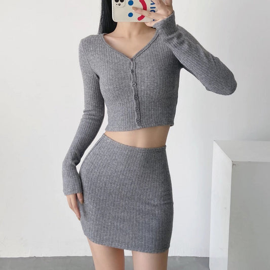 Essence Stretch-Cotton Slim Hip Skirt