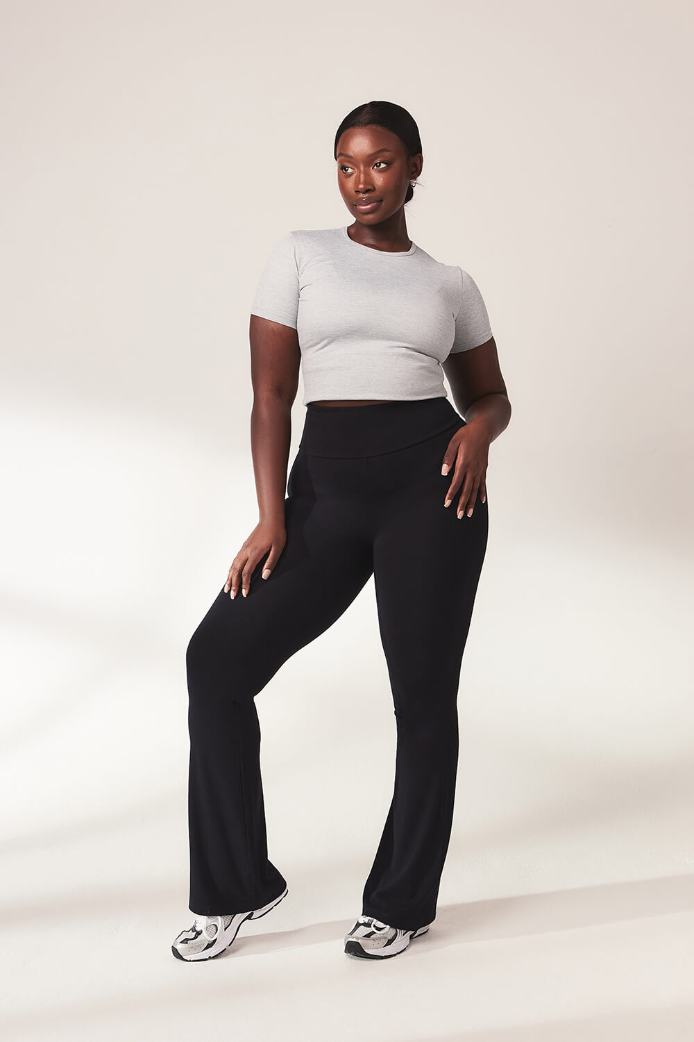 Curve BreezeFlare Lightweight High-Rise Flared Leggings – Black