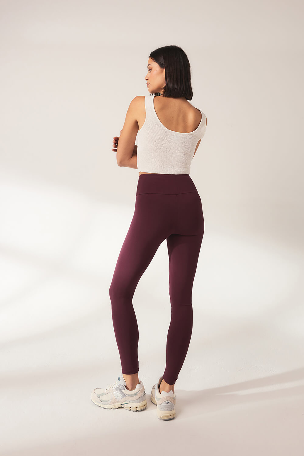 Lightweight Everyday High Waisted Leggings - Burgundy